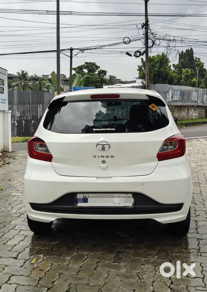 Tata Tiago 1.2 Revotron Xt (o), 2023, Petrol