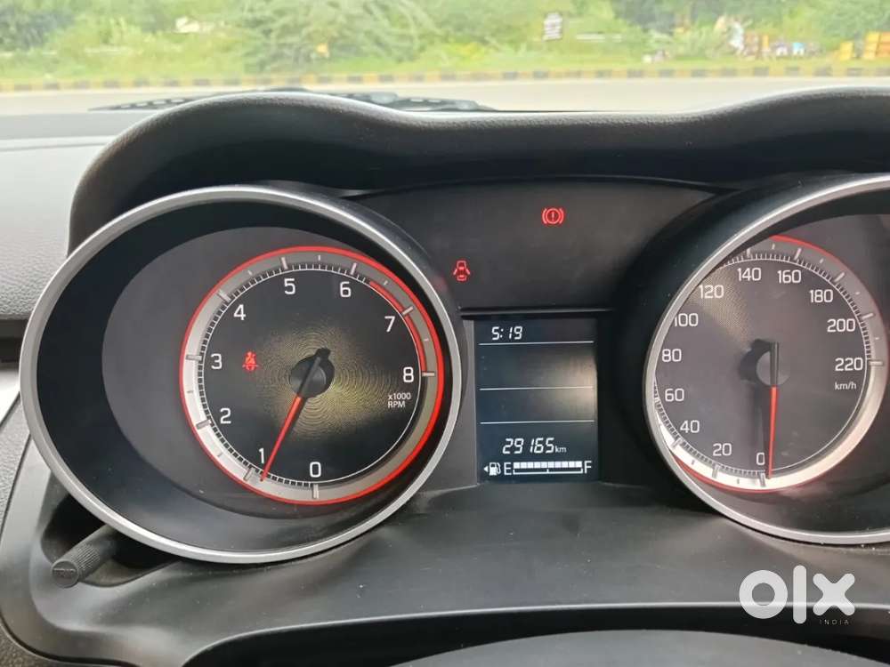 Maruti Suzuki Swift Vxi, 2021, Petrol