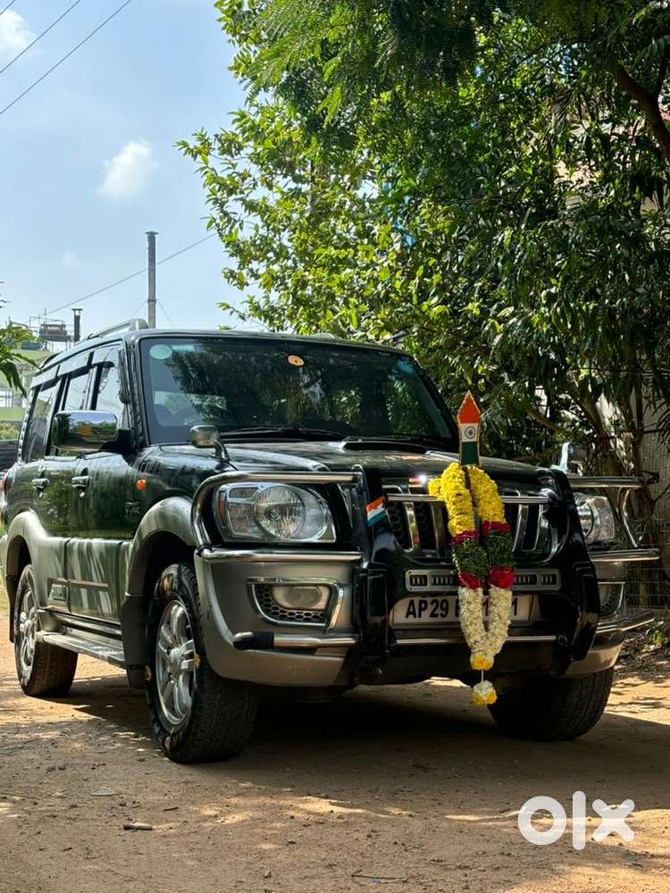Mahindra Diesel Car 2013