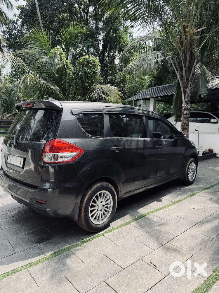 Maruti Suzuki Ertiga 2012