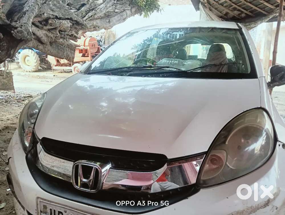 Honda Mobilio Diesel 2014 Variant