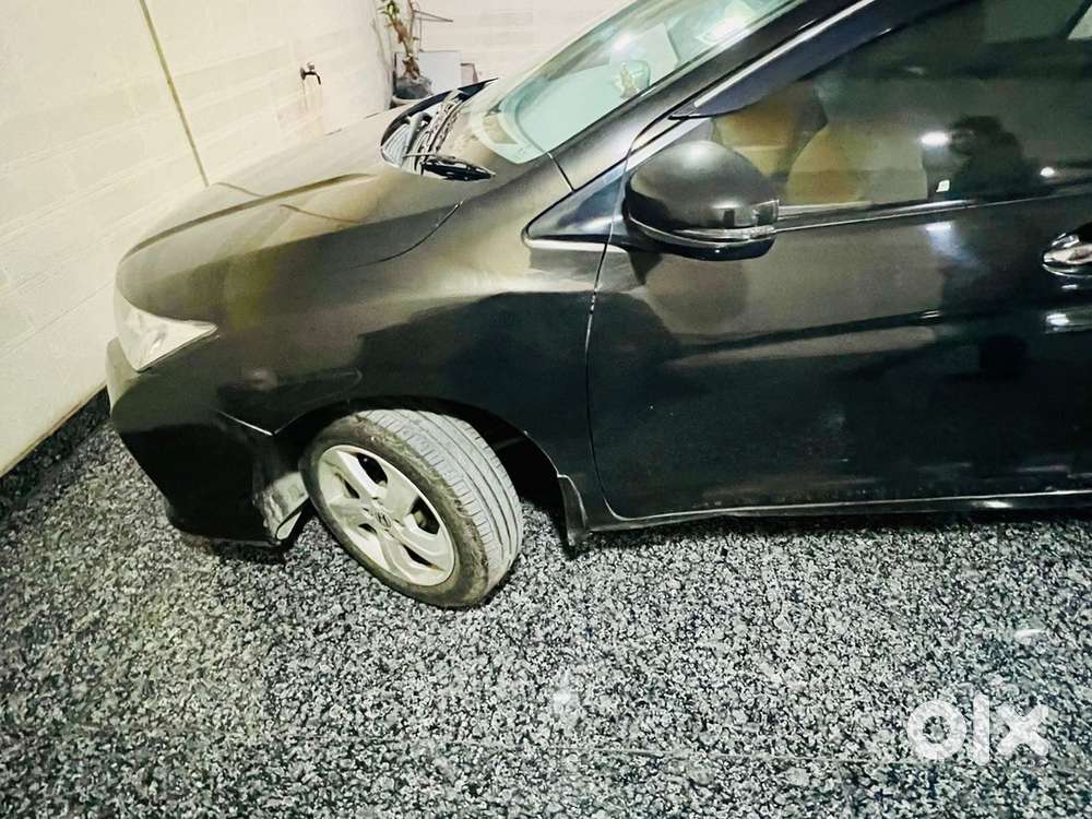Honda City Vx Petrol 2016 Model With Sunroof
