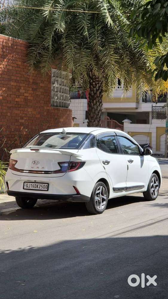 Hyundai Aura