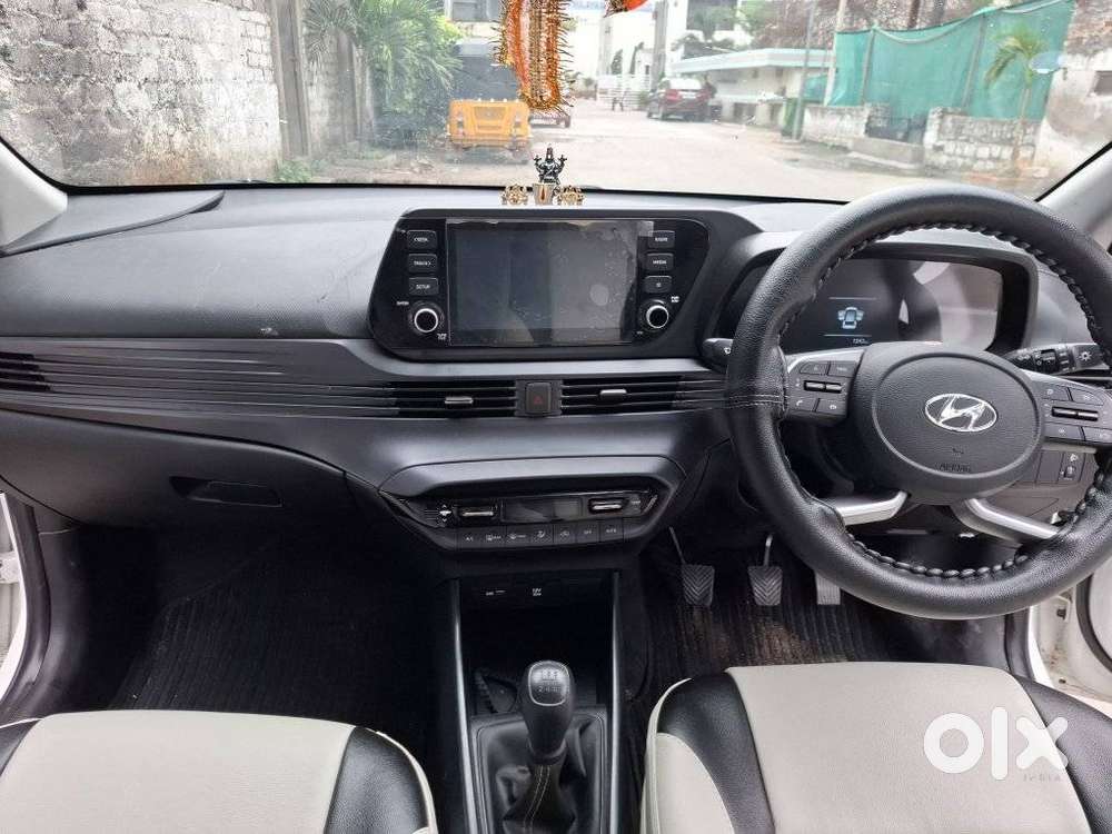 Hyundai New I20 1.5 Sportz Mt, 2023, Petrol
