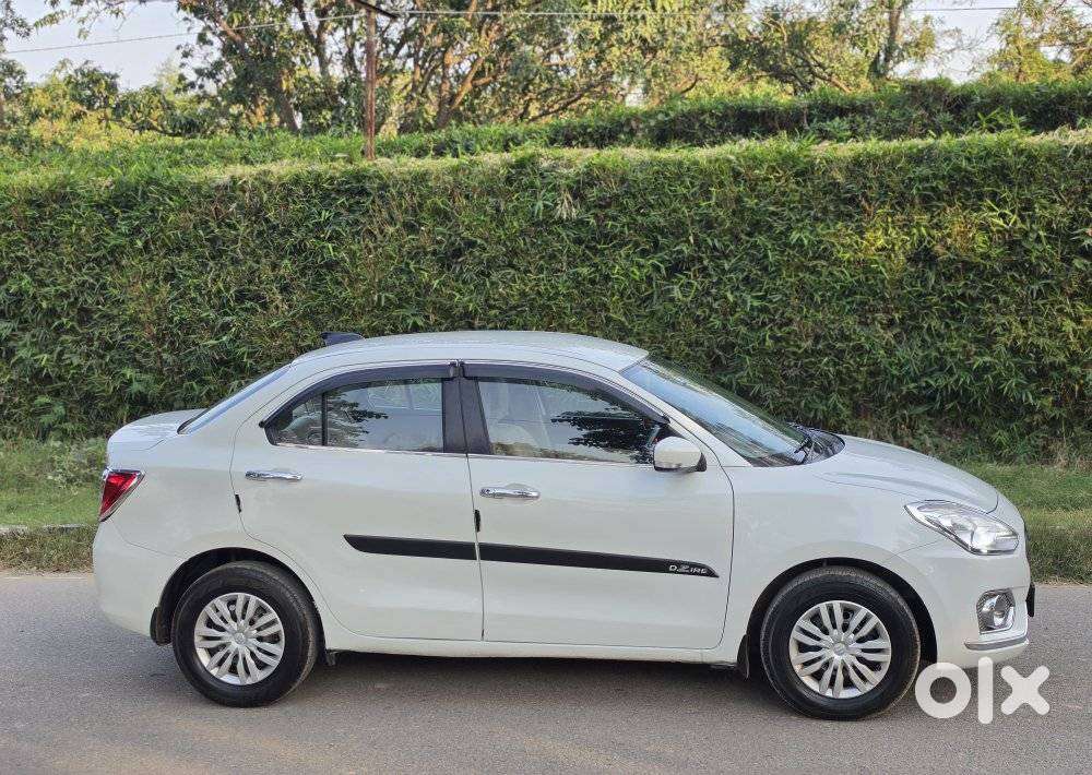 Maruti Suzuki Swift Dzire Vxi(o) Mt, 2018, Petrol