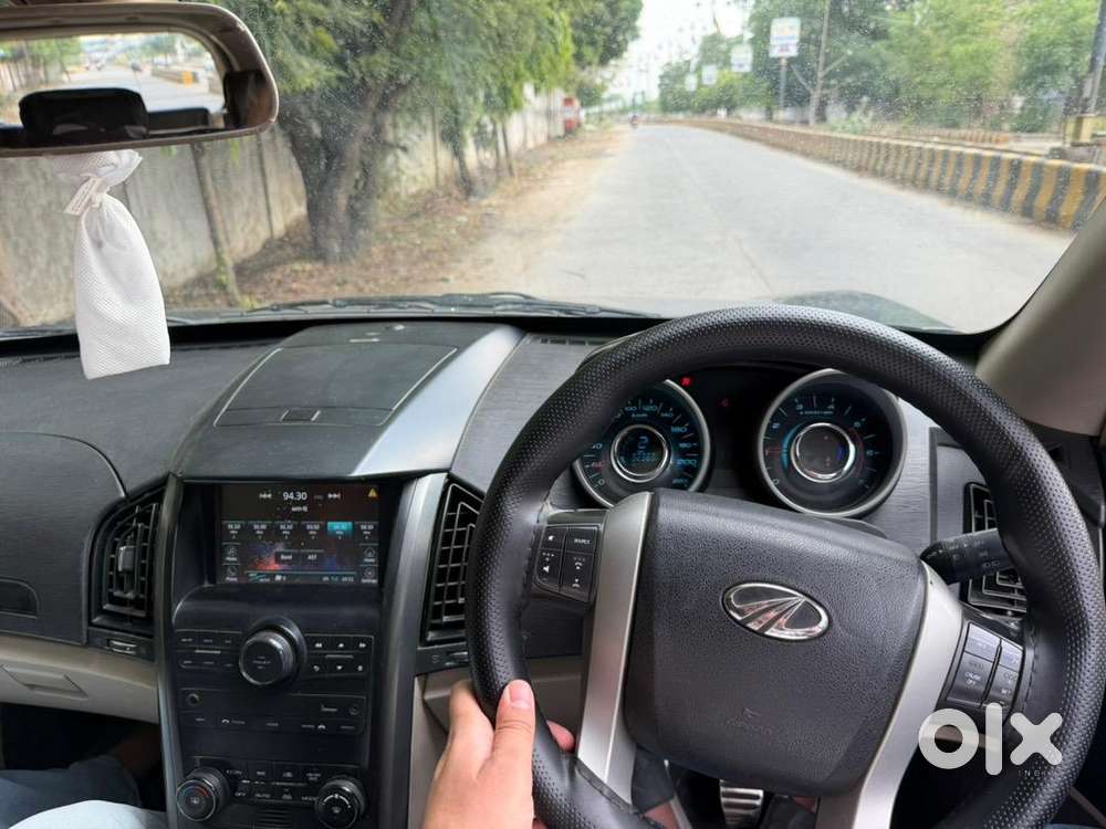 Mahindra Xuv500 2016 Diesel 92000 Km Driven