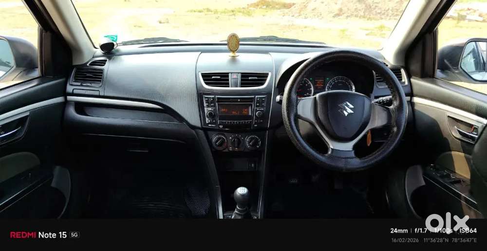 Swift 2015 Vxi Petrol