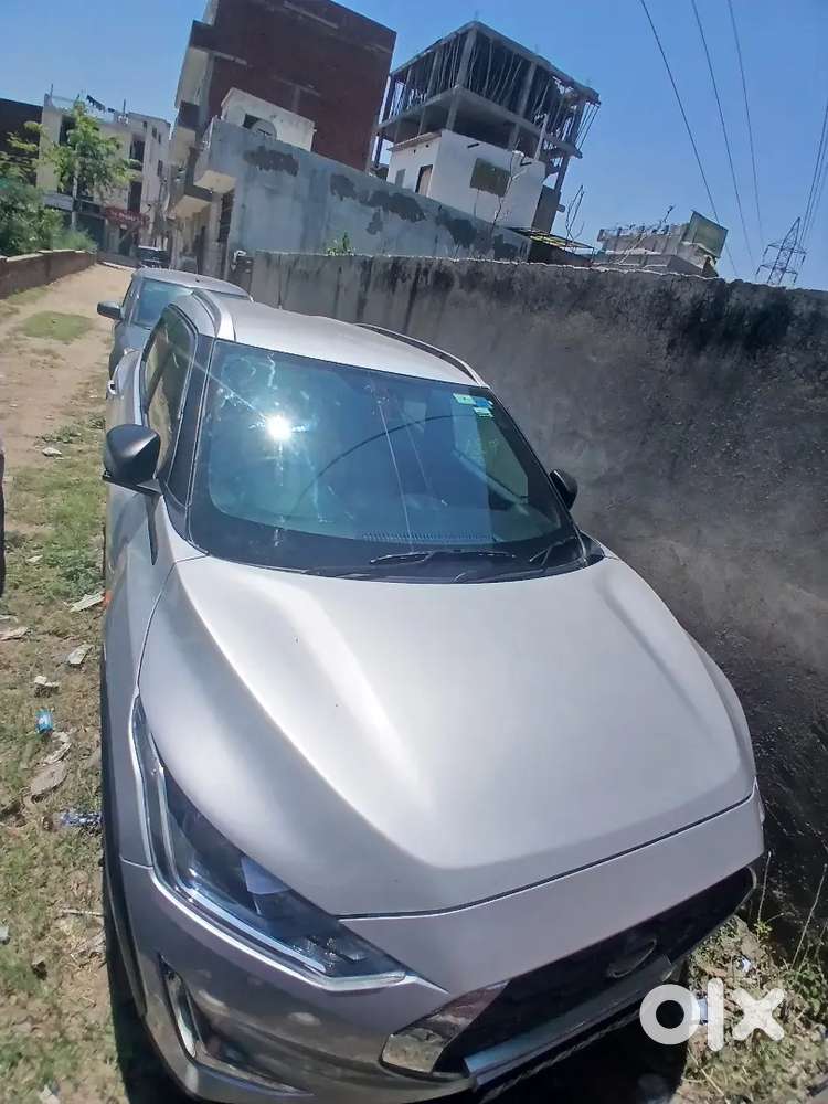 Nissan Magnite 2021 Petrol 67000 Km Driven
