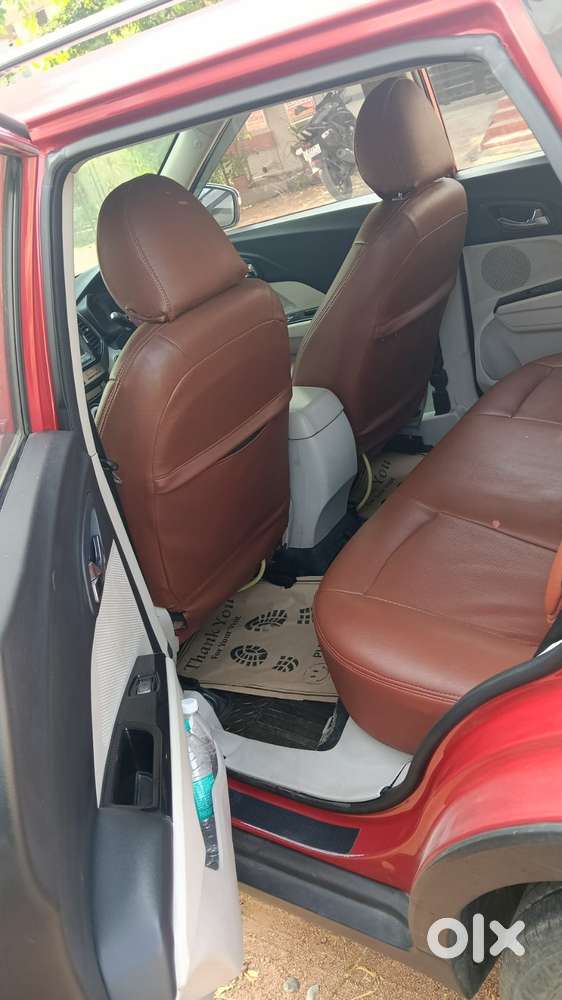 Mahindra Xuv300 W8 Option, 2020, Petrol