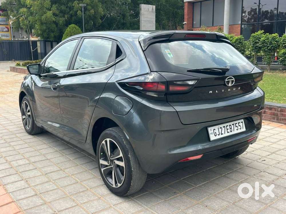 Tata Altroz 1.2 Xza Petrol Dct, 2022, Petrol
