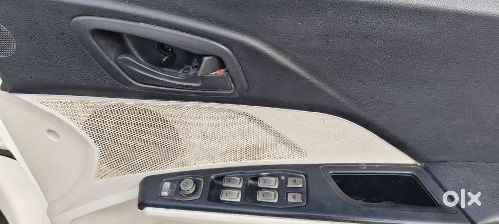 Mahindra Xuv300 W4 Diesel, 2019, Diesel