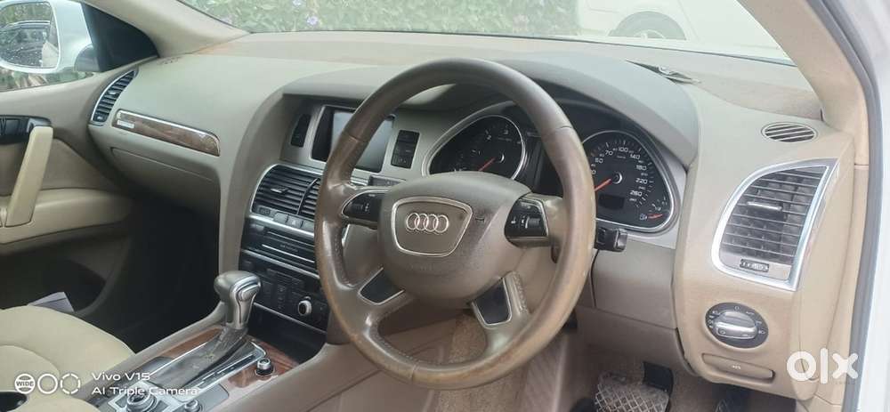 Audi Q7 Diesel 2012 Model