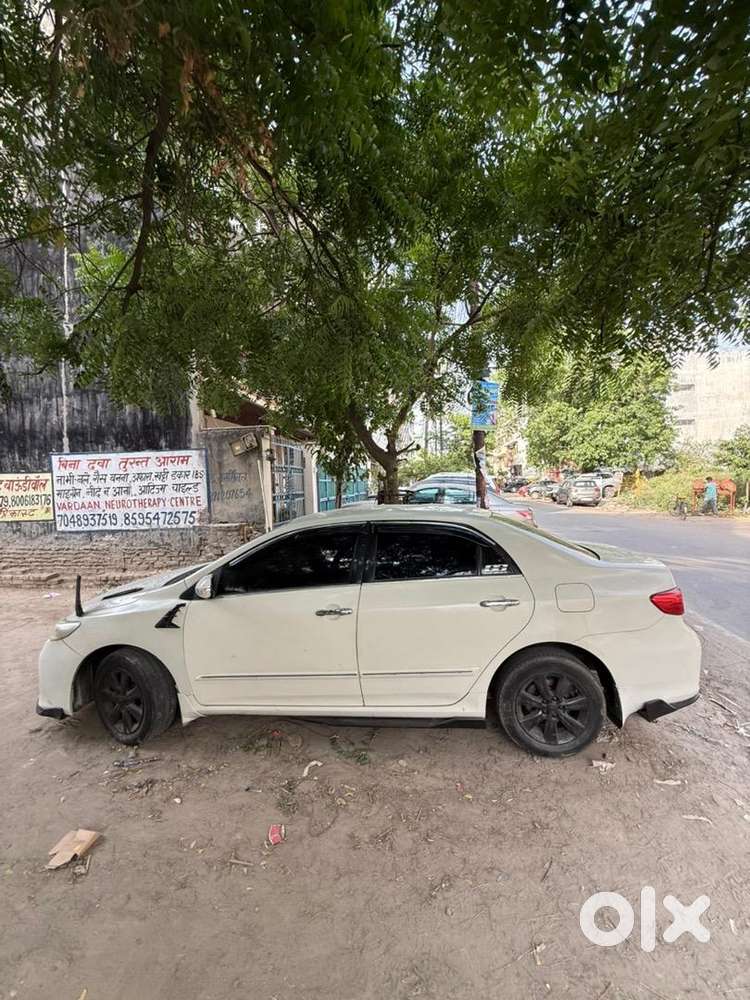 Toyota Petrol Car 2013