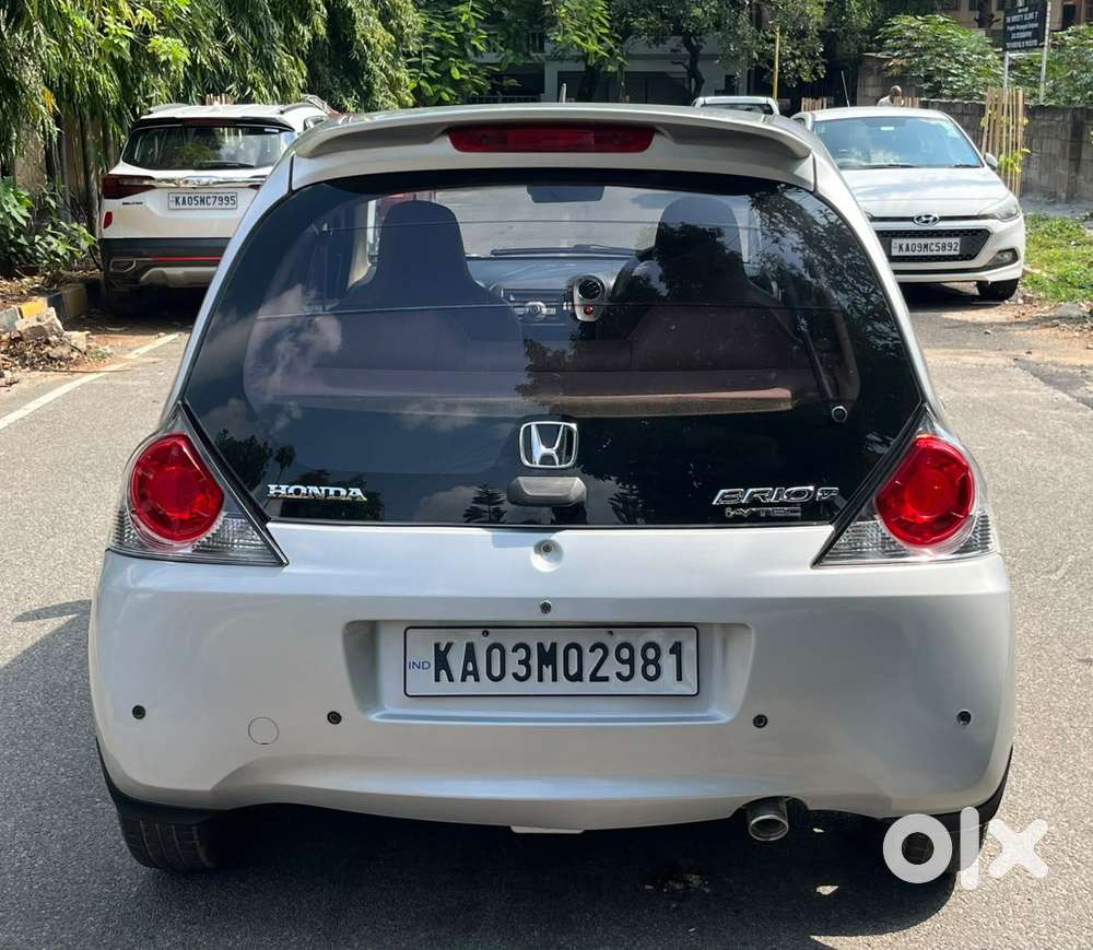 Honda Brio V Mt, 2012, Petrol