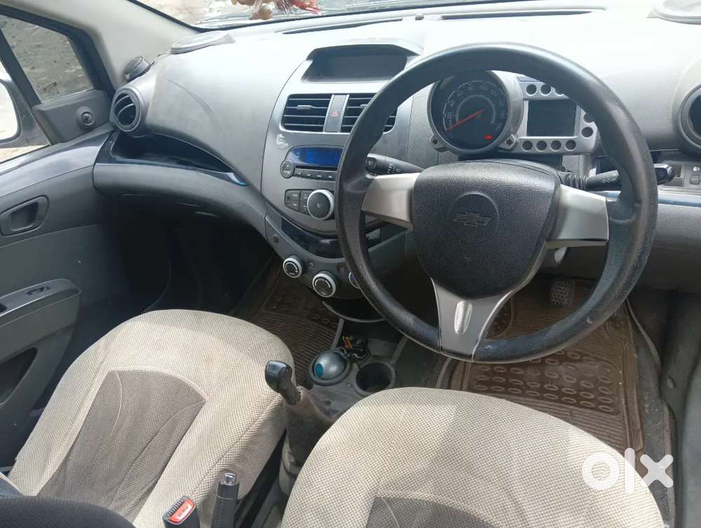 Chevrolet Beat Petrol 2011 Model