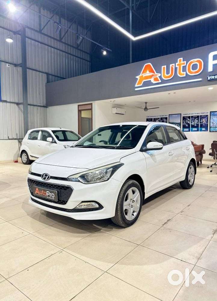 Hyundai I20 Petrol Asta, 2017, Petrol