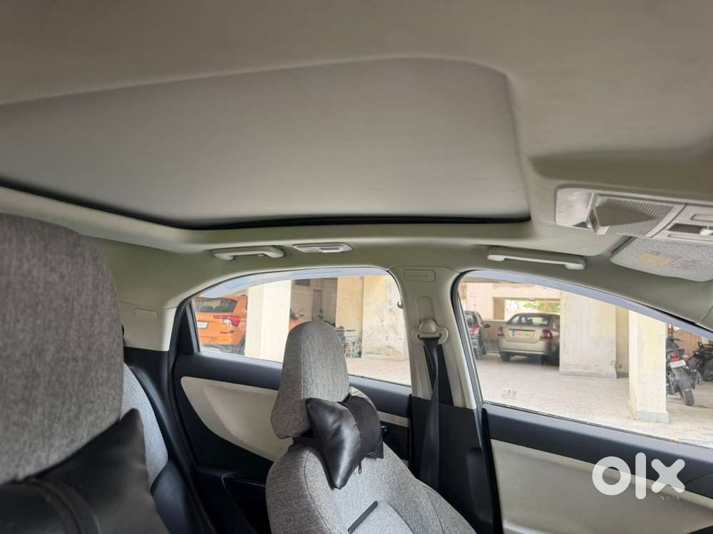 Tata Curvv Petrol 2025