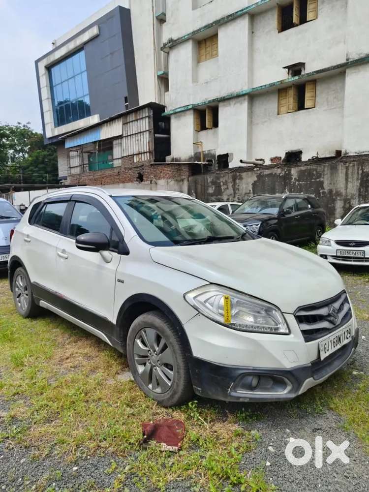 Maruti Suzuki S-cross 2016 Diesel 200000 Km Driven