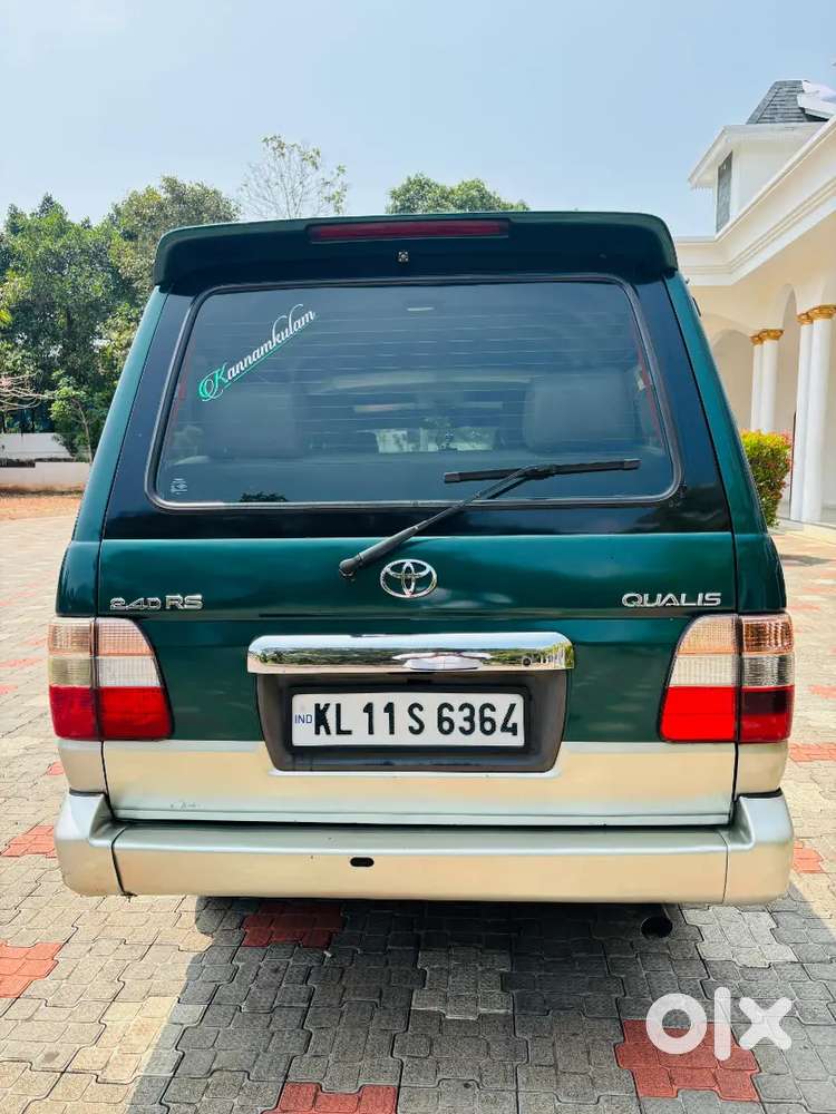 Toyota Qualis 2004 Diesel Well Maintained