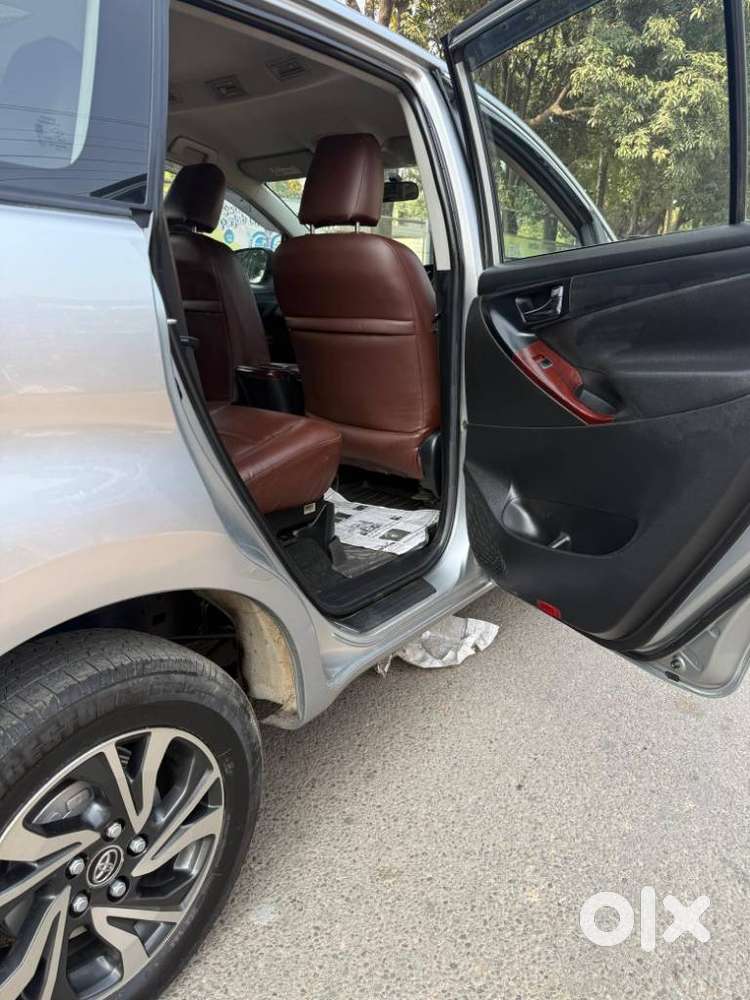 Toyota Innova Crysta [2020-ongoing] 2.7 Zx At 7 Str, 2021, Diesel