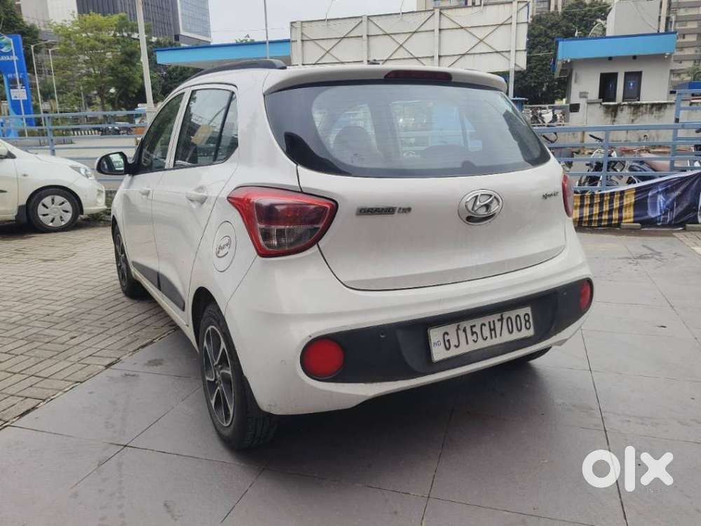 Hyundai Grand I10 Sportz (o) 1.2 At Vtvt, 2018, Cng & Hybrids