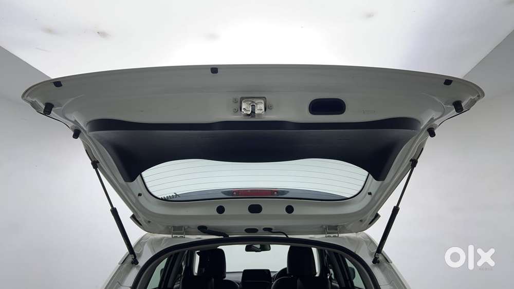Maruti Suzuki Grand Vitara 1.5 Zeta Smart Hybrid, 2023, Petrol
