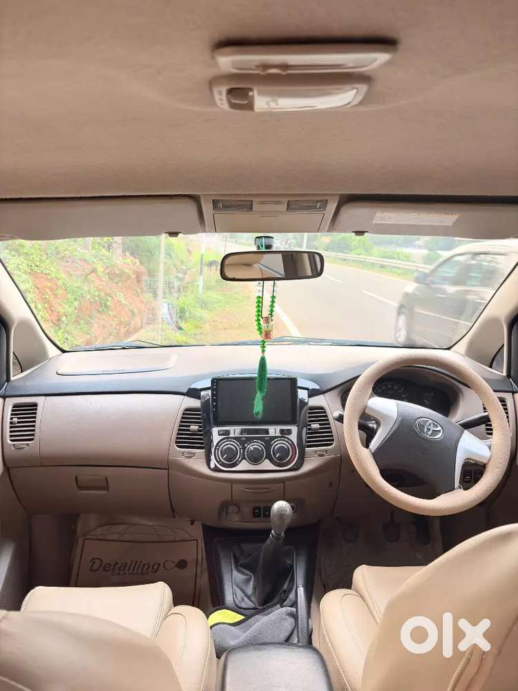 Toyota Innova 2016 Diesel Well Maintained