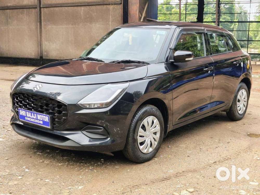 Maruti Suzuki Swift Vxi + Manual, 2025, Petrol