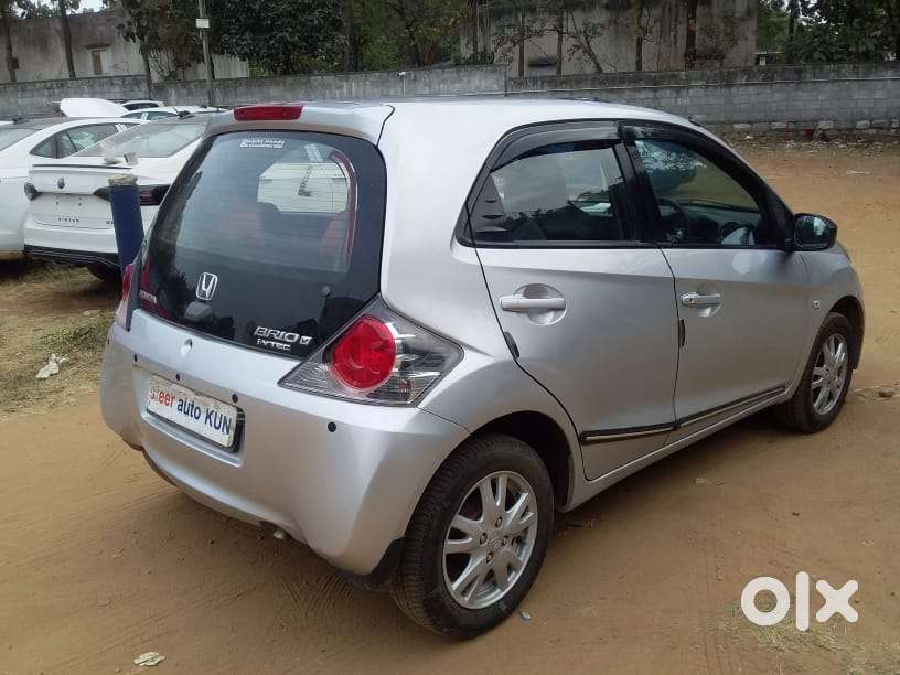 Honda Brio 2013-2016 V Mt, 2013, Petrol