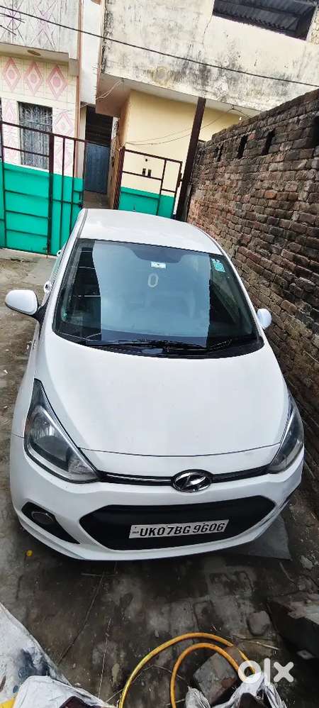 Hyundai Xcent 2015 Diesel 65000 Km Driven