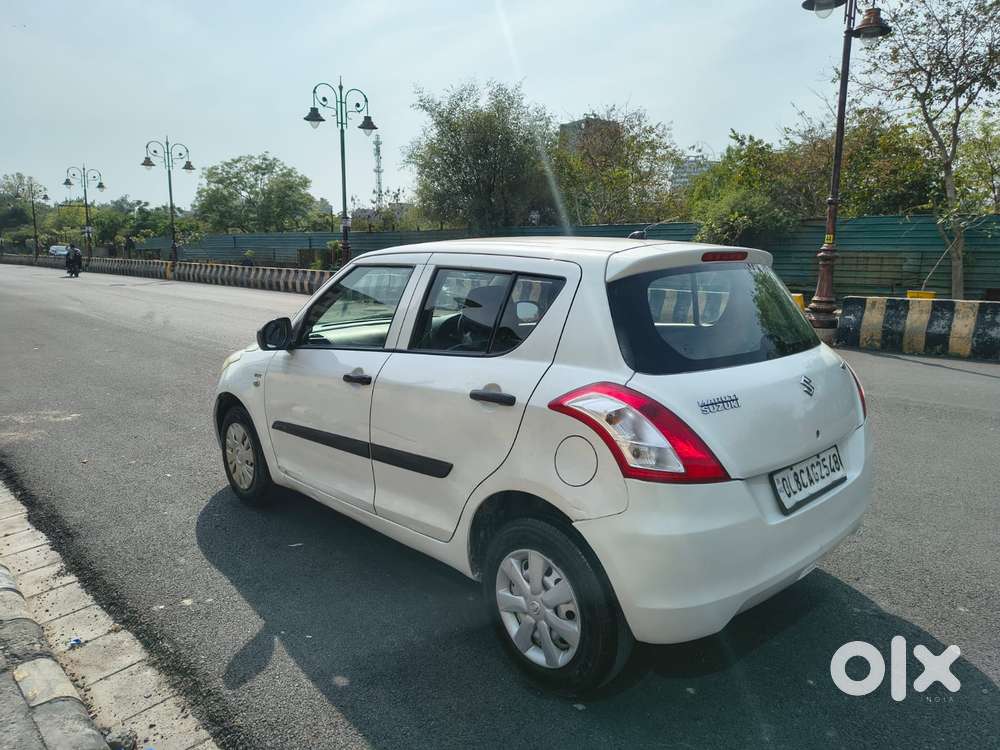 Maruti Suzuki Swift Lxi Option, 2014, Petrol