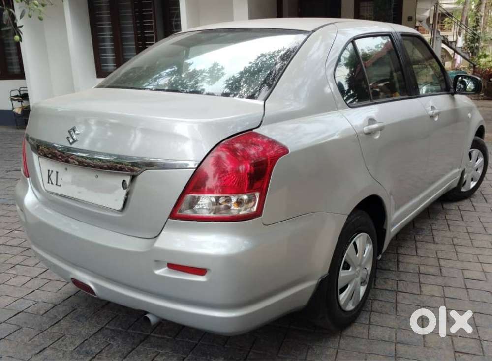 Dezire 2008 Model (175000 Km) Silver Colour
