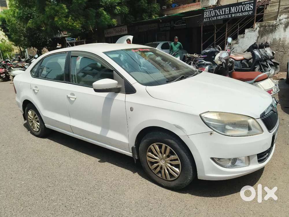 Skoda Rapid 1.6 Tdi 2012