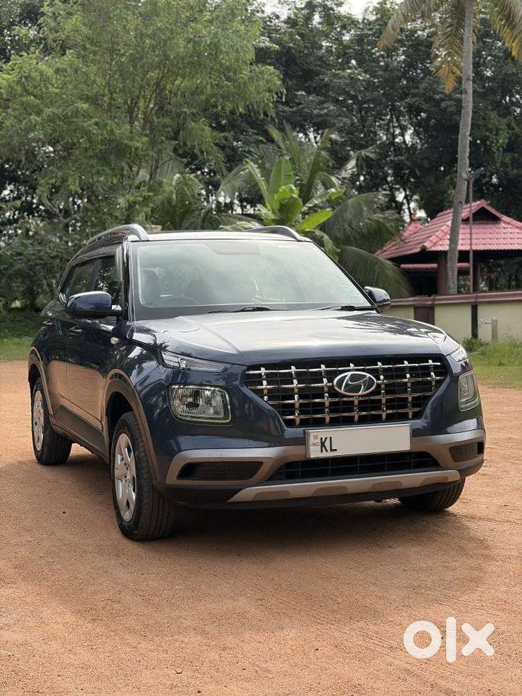 Hyundai Venue S Mt 1.2 Kappa, 2022, Petrol