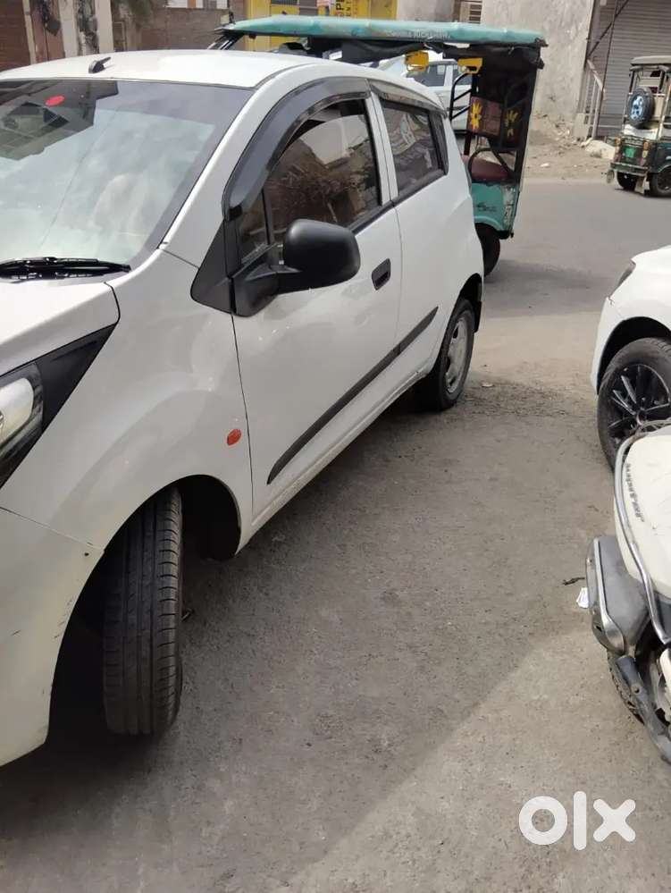 Chevrolet Beat Petrol 2017 Year