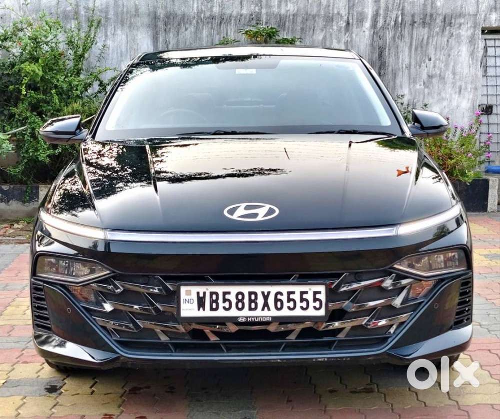 Hyundai Verna, 2023, Petrol