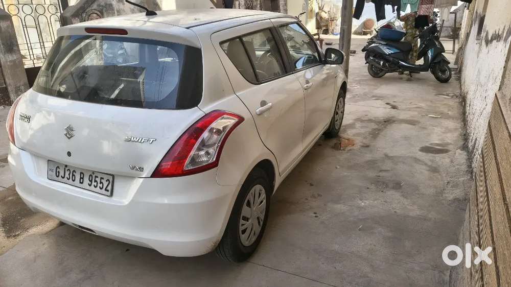 Maruti Suzuki Swift 2017 Cng & Hybrids Good Condition