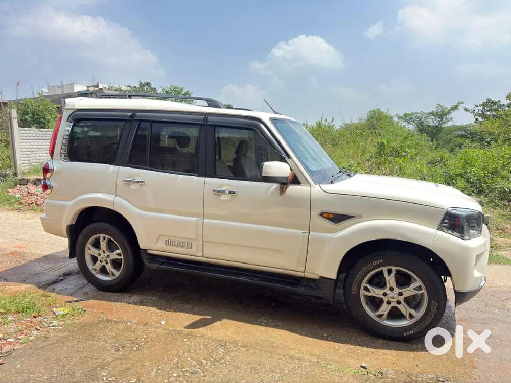 Mahindra Scorpio Diesel Manual 2015