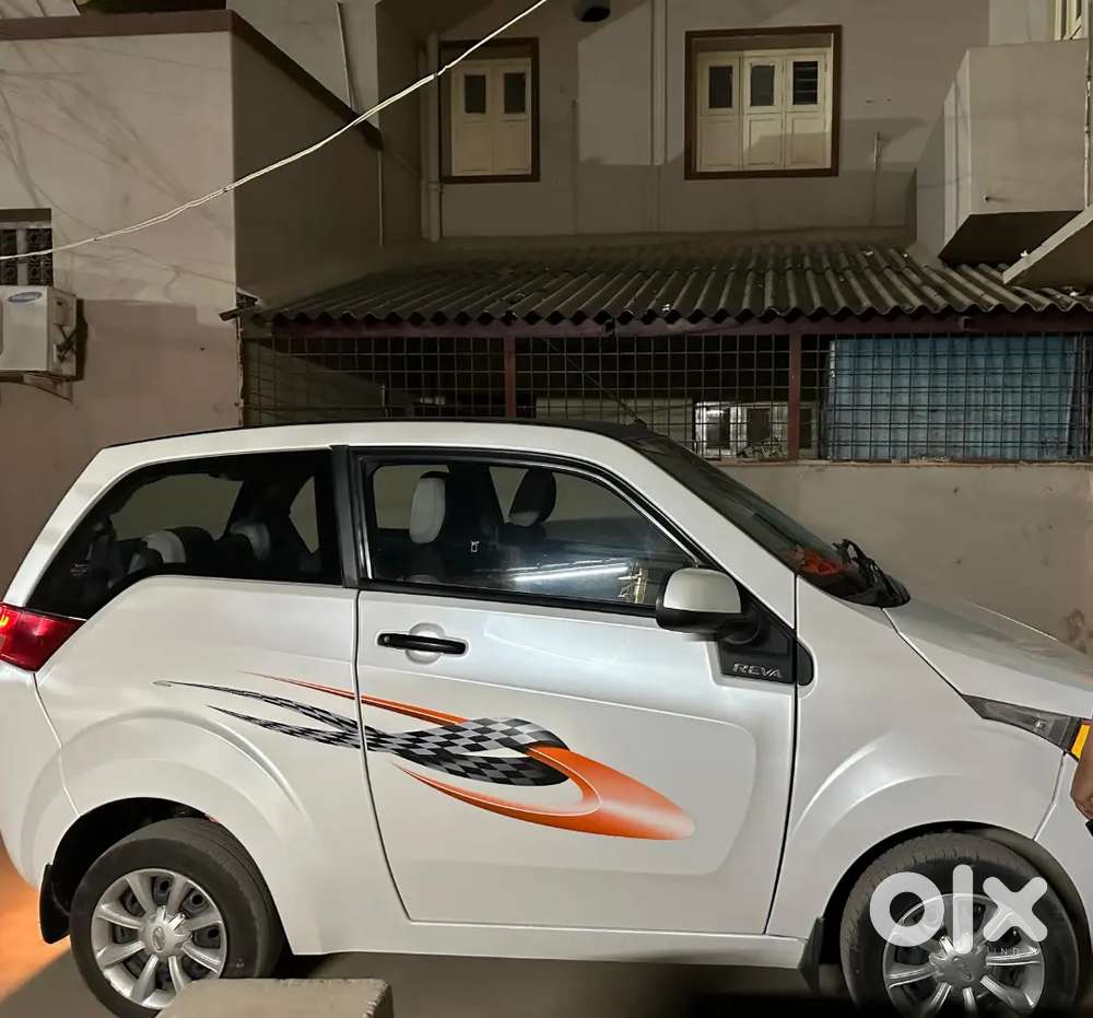 Mahindra E2o T20 2015