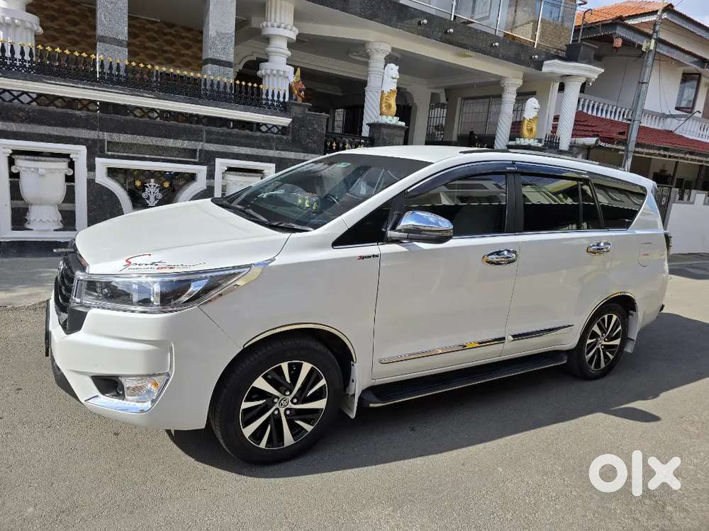 Toyota Innova Crysta 2025 Model