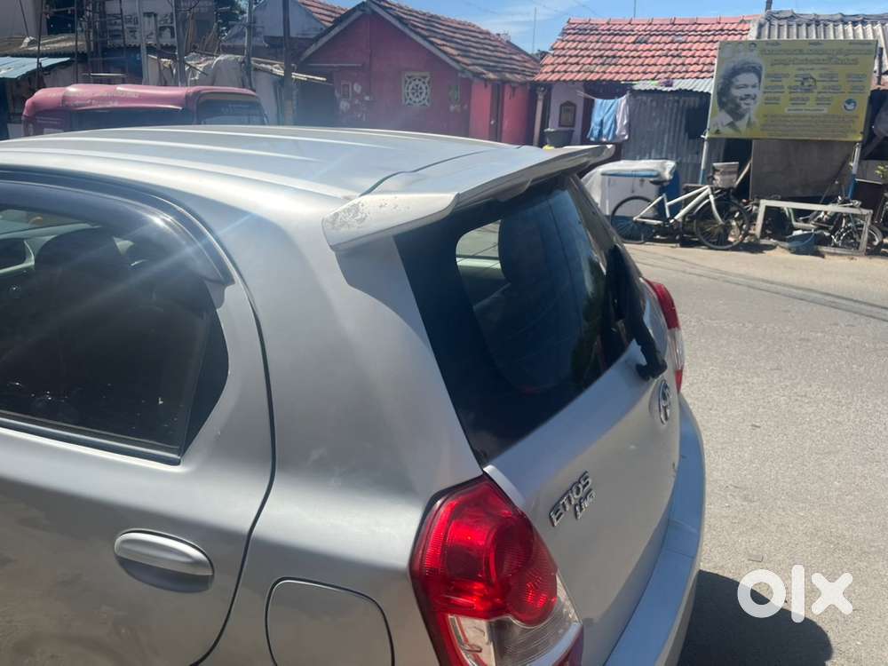 Toyota Etios Liva 2015