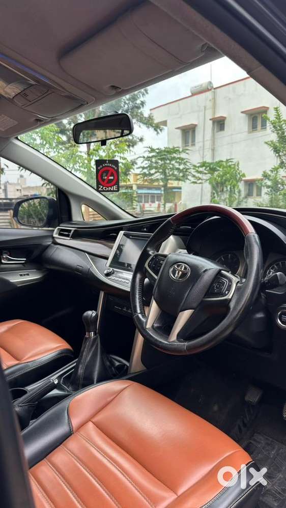 Innova Crysta 2.4  V