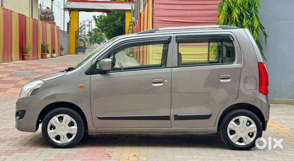 Maruti Suzuki Wagon R Amt Vxi, 2017, Petrol