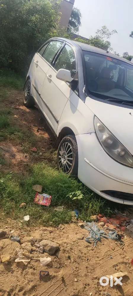 Tata Indica Vista 2012 Ls