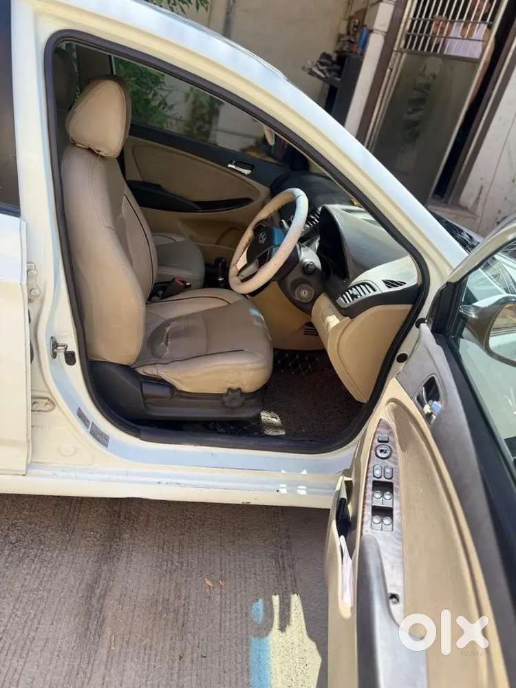 Hyundai Verna 2012 Diesel Around 125000 Km Driven.