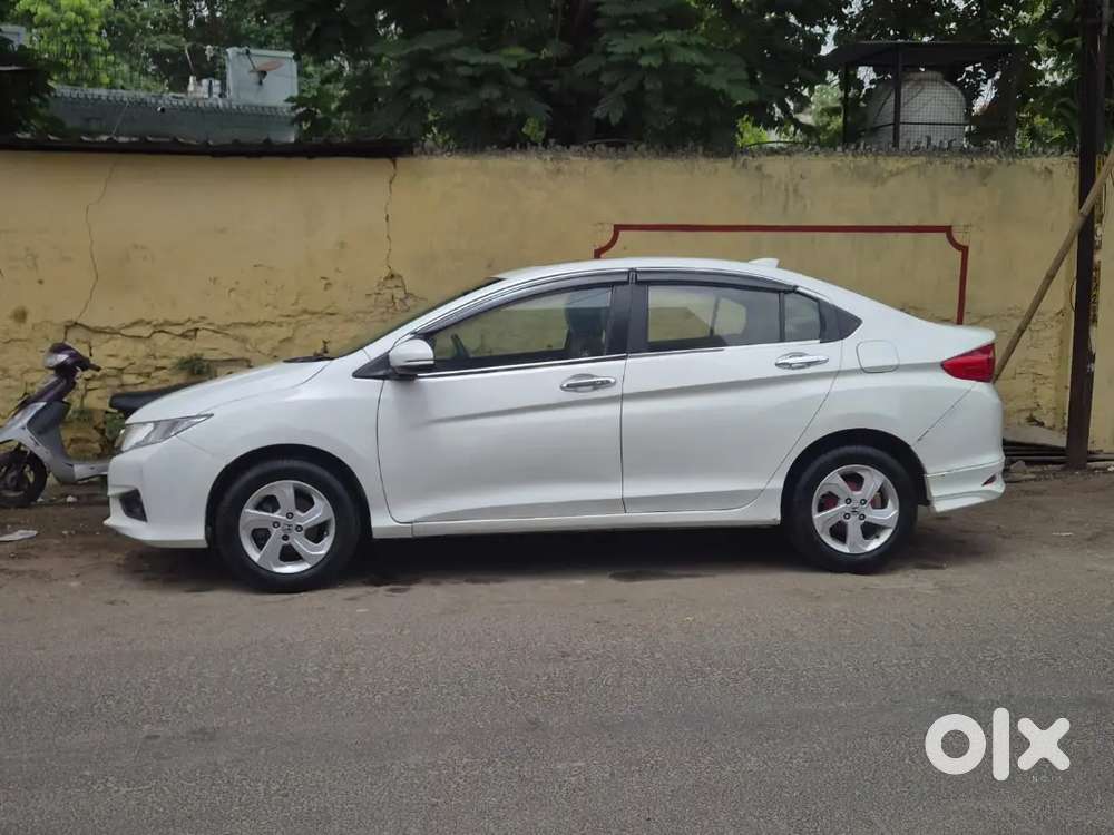 Honda City 1.5 Vx Diesel 2014 Sunroof