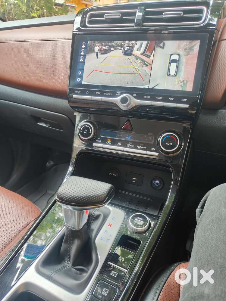 Hyundai Alcazar 2.0 Platinum (o) Petrol At 7 Str, 2022, Petrol