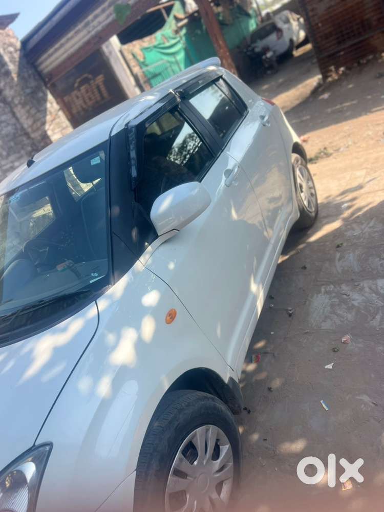 Swift Lxi 2009 Model