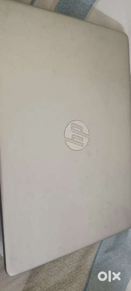 HP laptop i3