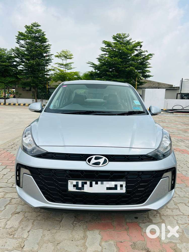 Hyundai Aura Sx 1.2 Cng, 2023, Cng & Hybrids